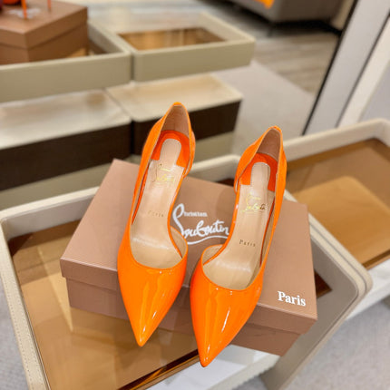 CHRISTIAN LOUBOUTIN 26S CUTOUT SIDE PUMP HEELS 105 MM IN ORANGE PATENT CALFSKIN