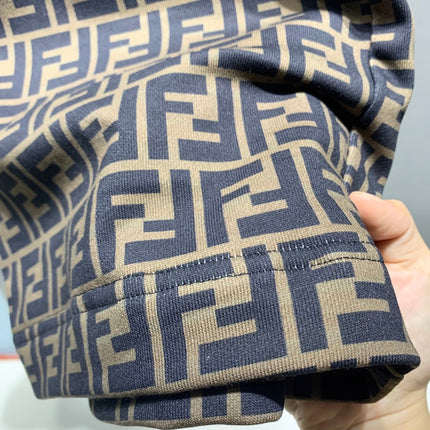 FENDI 26S SHORTS 002