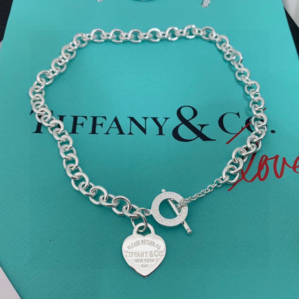 TIFFANY 26S RETURN TO TIFFANY NECKLACE WITH HEART CHARM