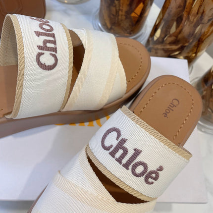 WOODY WEDGE SANDALS IN WHITE CANVAS WITH CIDER BROWN RUBBER SOLE