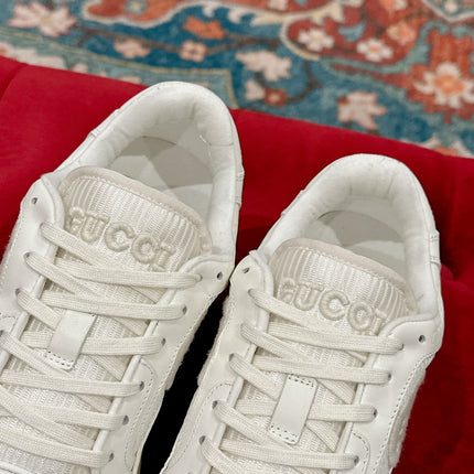 GUCCI 26S SNEAKERS IN WHITE CALFSKIN WITH LOGO