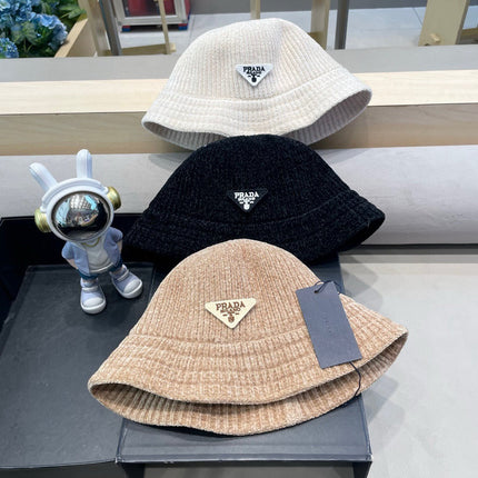 PRADA 26S BUCKET HAT 566239