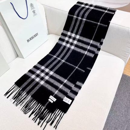 BURBERRY 26S SCARF 168 IN CASHMERE 513379