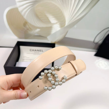 CC BELT 30 MM IN BISQUE BEIGE SMOOTH CALFSKIN WITH SILVER HARDWARE ATTACH PEARL