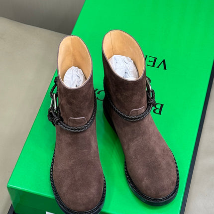 BOTTEGA VENETA 26S ANKLE BOOTS IN DARK BROWN SUEDE