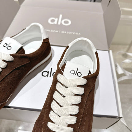 ALO 25S SUNSET SNEAKER IN DARK BROWN SUEDE