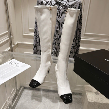 CHANEL 26S HIGH HEEL KNEE HIGH BOOTS 80 MM IN OFF WHITE CALFSKIN AND BLACK PATENT LEATHER
