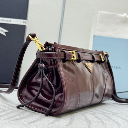 PRADA 25S BONNIE SMALL SHOULDER BAG 26 IN BURGUNDY GLOSSY CALFSKIN GOLD HARDWARE
