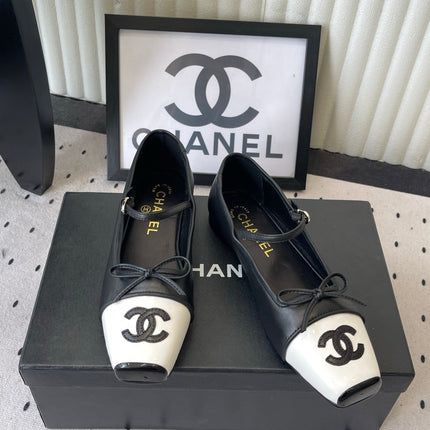 CHANEL 26S SQUARE TOE MARY JANE BALLET FLATS IN BLACK CALFSKIN AND WHITE PATENT CALFSKIN