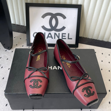 CHANEL 26S SQUARE TOE MARY JANE BALLET FLATS IN BURGUNDY RED AND BLACK CALFSKIN