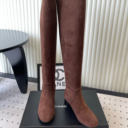 CHANEL 26S KNEE BLOCK HEEL BOOTS 50MM IN CHOCOLATE BROWN SUEDE GOLD HARDWARE
