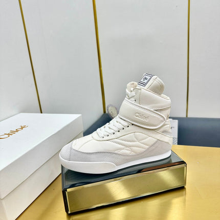 CHLOE 26S HIGH-TOP SKATE SNEAKERS IN WHITE CALFSKIN AND LIGHT GREY SUEDE