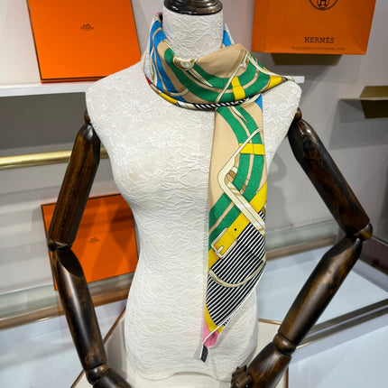 HERMES 26S SCARF 90 IN SILK 307103