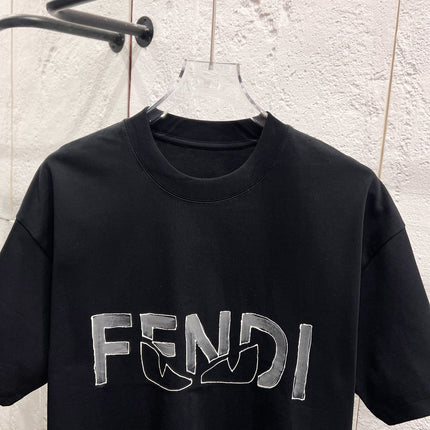 FENDI 26S SHORT-SLEEVE CREWNECK T-SHIRT 575