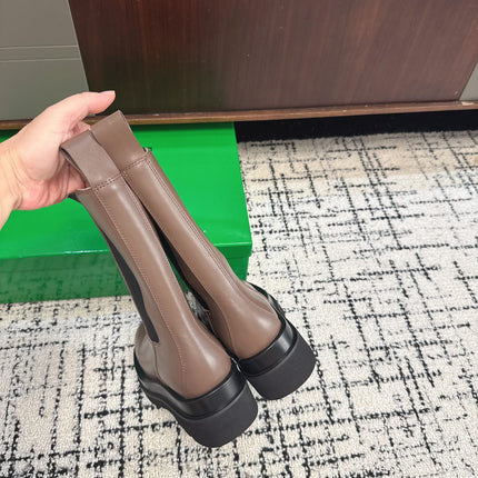 BOTTEGA VENETA 26S MID CALF BOOTS IN BROWN SHINY CALFSKIN