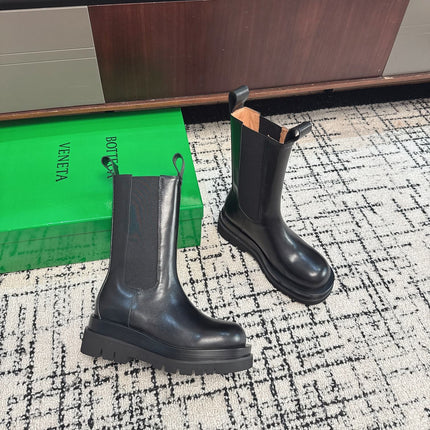 BOTTEGA VENETA 26S MID CALF BOOTS IN BLACK SHINY CALFSKIN