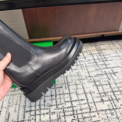 BOTTEGA VENETA 26S MID CALF BOOTS IN BLACK SHINY CALFSKIN