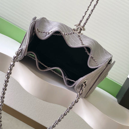 CHANEL 25S HOBO BAG 30 IN LILAC SILVER METALLIC CAVIAR