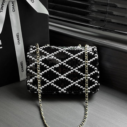 CHANEL 26S CLASSIC FLAP BAG 21 IN BLACK MIX WHITE SEQUINS STYLE 3