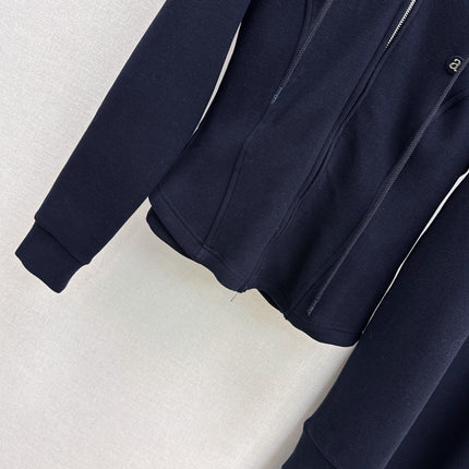 ALO 26S ZIP-UP HOODIE AND FLARED PANTS SET 379