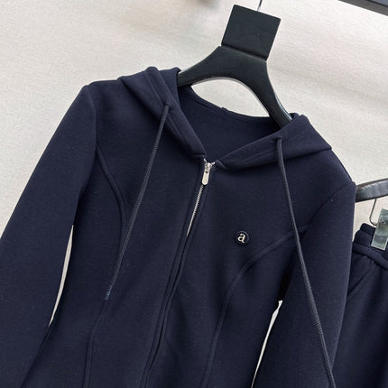 ALO 26S ZIP-UP HOODIE AND FLARED PANTS SET 379