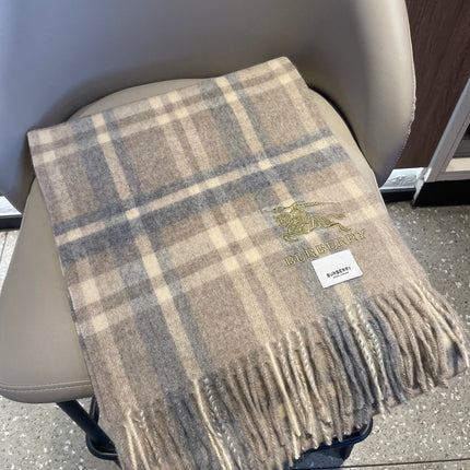 BURBERRY 26S SCARF 180 IN CASHMERE 511082