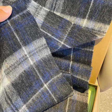 BURBERRY 26S SCARF 180 IN CASHMERE 511084