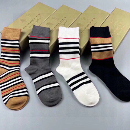 BURBERRY 26S CREW SOCKS 565967 (1 BOX)