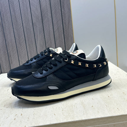 VALENTINO 26S ROCKRUNNER SNEAKERS IN BLACK CALFSKIN AND FABRIC