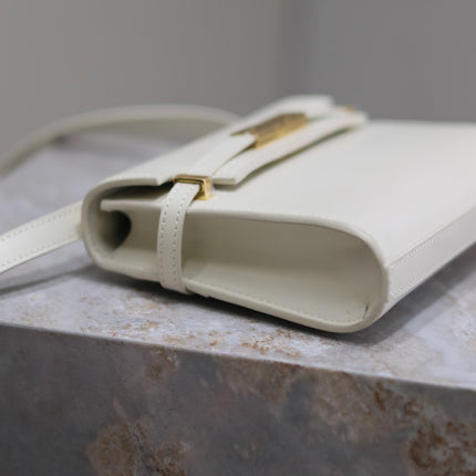 YSL 25S MINI MANHATTAN 19 IN BLANC VINTAGE CALFSKIN GOLD HARDWARE