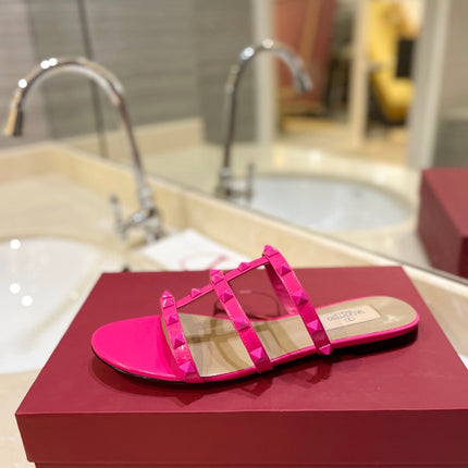 VALENTINO 26S ROCKSTUD CAGED SANDALS IN PINK CALFSKIN