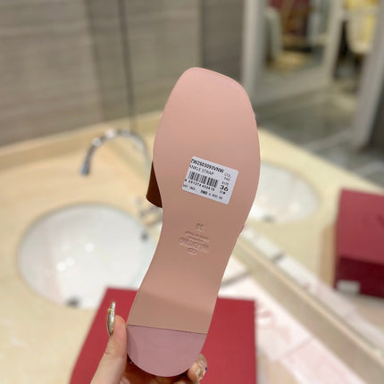 VALENTINO 26S SLIDES IN BROWN CALFSKIN WITH LOGO