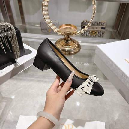 DIOR 26S BLOCK HEEL PUMPS 35MM IN BLACK CALFSKIN WITH FRONT BOW