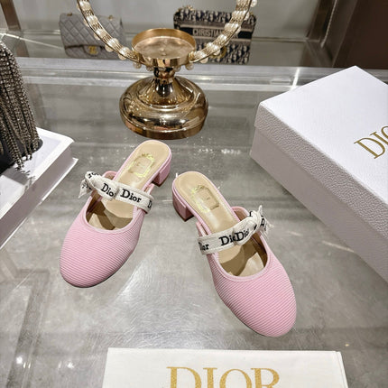 DIOR 26S LOW HEEL MULES 35MM IN PINK KNIT FABRIC WITH EMBROIDERED STRAP