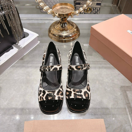 MIUMIU 26S MARY JANE BLOCK HEEL 45MM IN LEOPARD PRINT PONY HAIR AND BLACK PATENT CALFSKIN CAP TOE