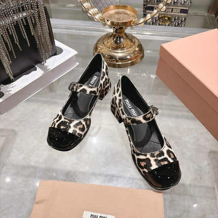 MIUMIU 26S MARY JANE BLOCK HEEL 45MM IN LEOPARD PRINT PONY HAIR AND BLACK PATENT CALFSKIN CAP TOE