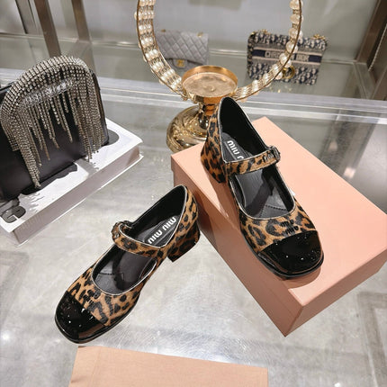 MIUMIU 26S MARY JANE BLOCK HEEL 45MM IN BROWN LEOPARD PRINT PONY HAIR AND BLACK PATENT CALFSKIN CAP TOE