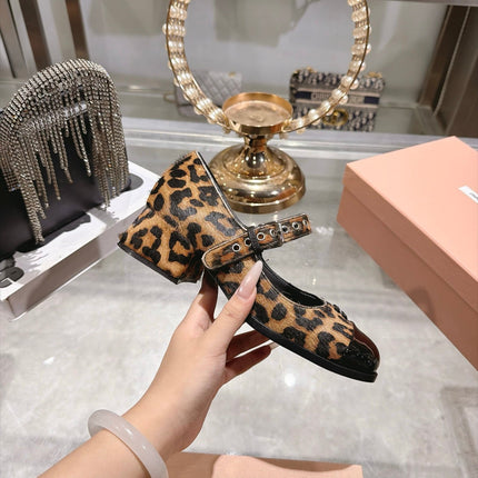 MIUMIU 26S MARY JANE BLOCK HEEL 45MM IN BROWN LEOPARD PRINT PONY HAIR AND BLACK PATENT CALFSKIN CAP TOE