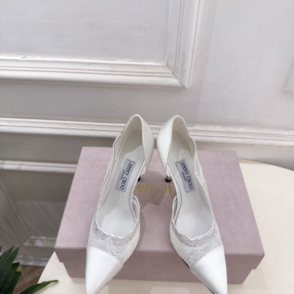 JIMMY CHOO 26S POINTED-TOE HEELS 100 MM IN OFF WHITE SATIN AND LACE